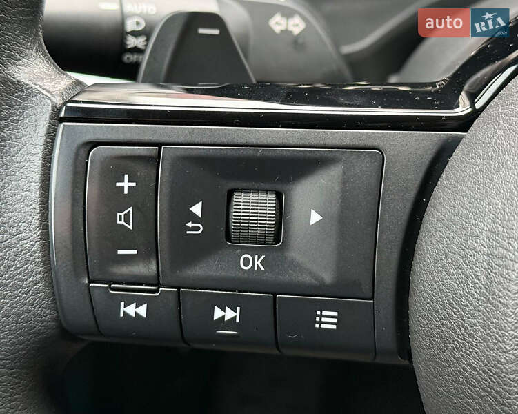 Внедорожник / Кроссовер Nissan Rogue 2020 в Киеве