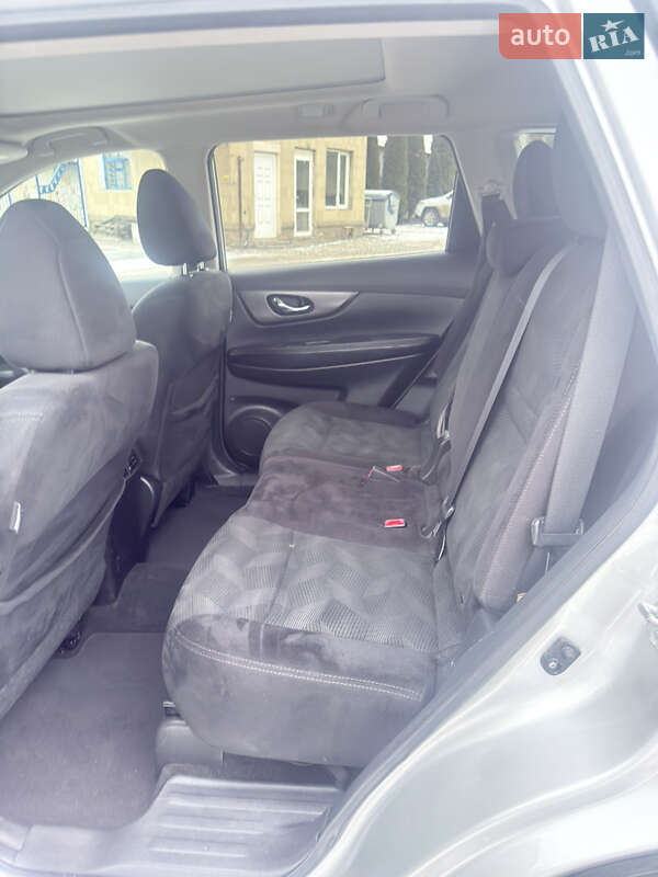Позашляховик / Кросовер Nissan Rogue 2015 в Лубнах фото 19 Позашляховик / Кросовер Nissan Rogue 2015 в Лубнах