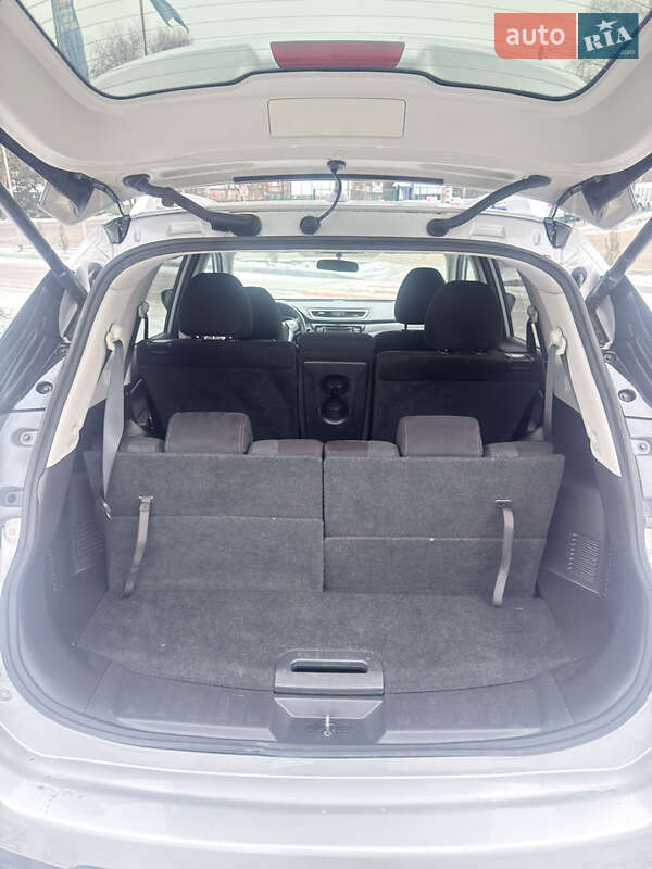 Позашляховик / Кросовер Nissan Rogue 2015 в Лубнах фото 22 Позашляховик / Кросовер Nissan Rogue 2015 в Лубнах
