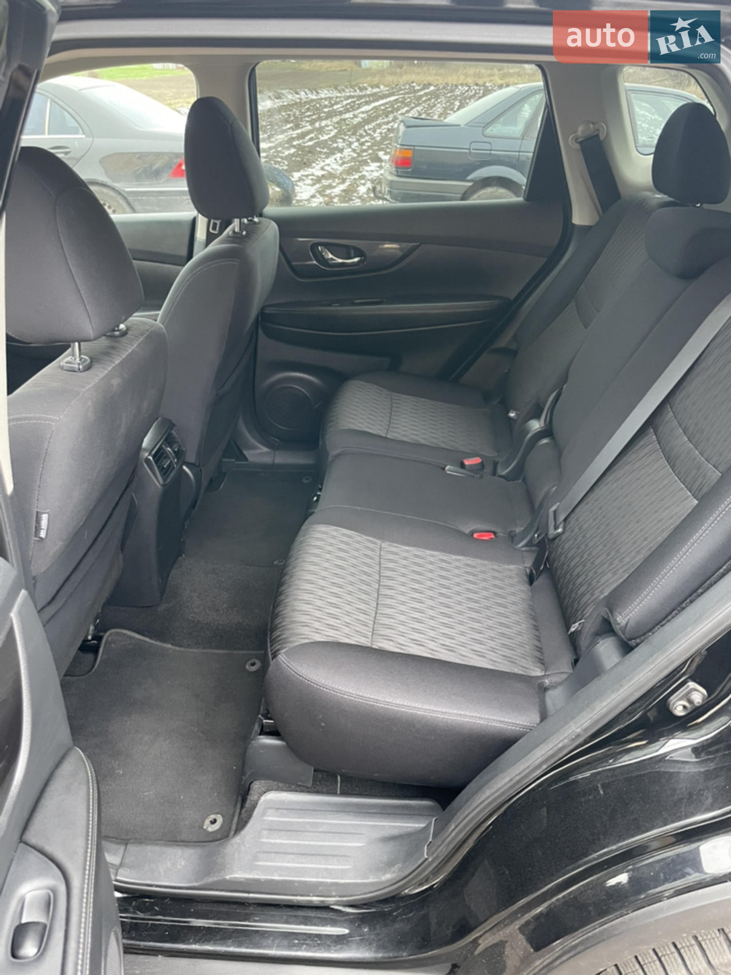 2019 Nissan Rogue - мініатюра 11