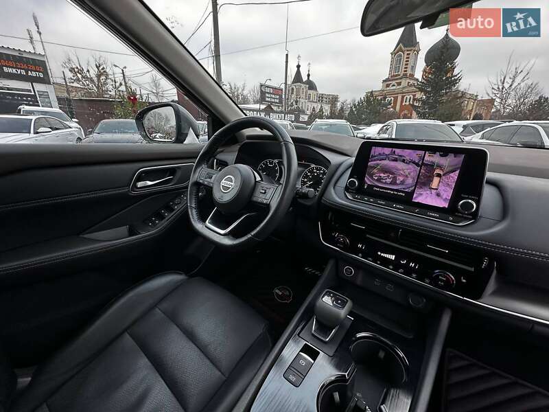 Внедорожник / Кроссовер Nissan Rogue 2021 в Харькове