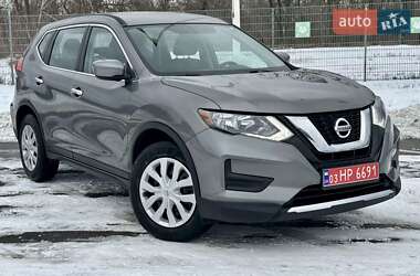 Внедорожник / Кроссовер Nissan Rogue 2017 в Запорожье