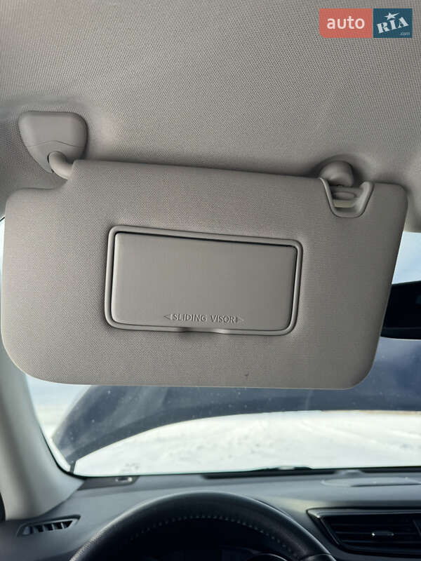 Внедорожник / Кроссовер Nissan Rogue 2019 в Ромнах фото 13 Внедорожник / Кроссовер Nissan Rogue 2019 в Ромнах