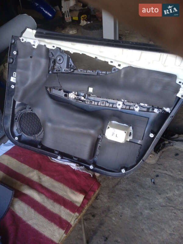 Позашляховик / Кросовер Nissan Rogue 2015 в Шостці фото 22 Позашляховик / Кросовер Nissan Rogue 2015 в Шостці