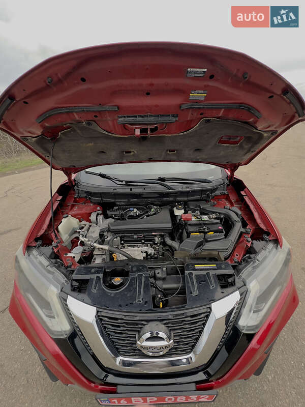 Внедорожник / Кроссовер Nissan Rogue 2017 в Одессе