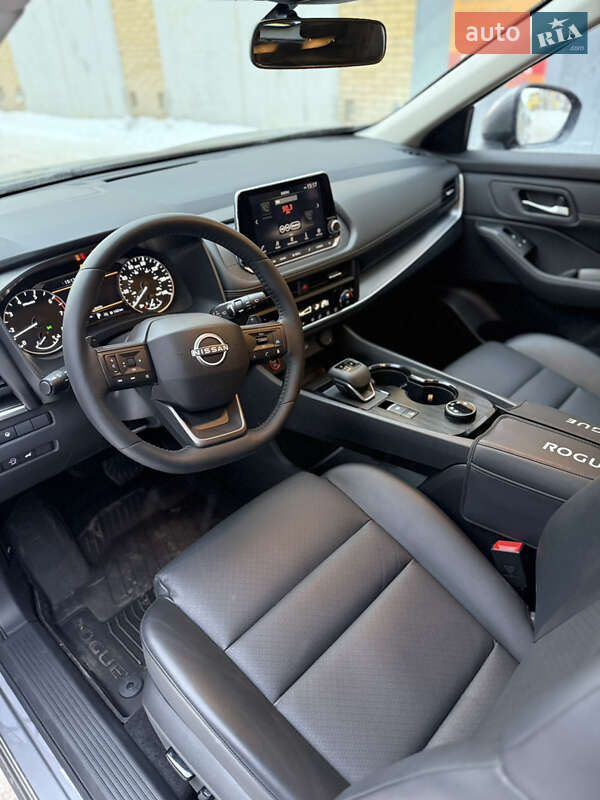 Позашляховик / Кросовер Nissan Rogue 2025 в Сумах