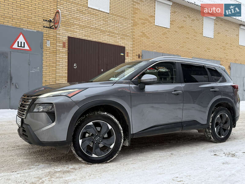 Позашляховик / Кросовер Nissan Rogue 2025 в Сумах