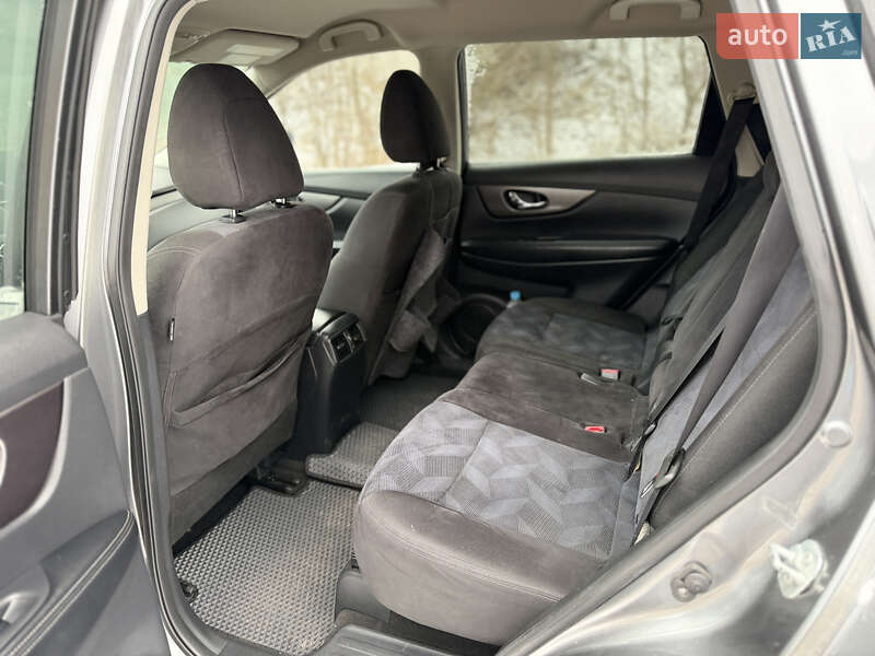 Позашляховик / Кросовер Nissan Rogue 2014 в Володимирі