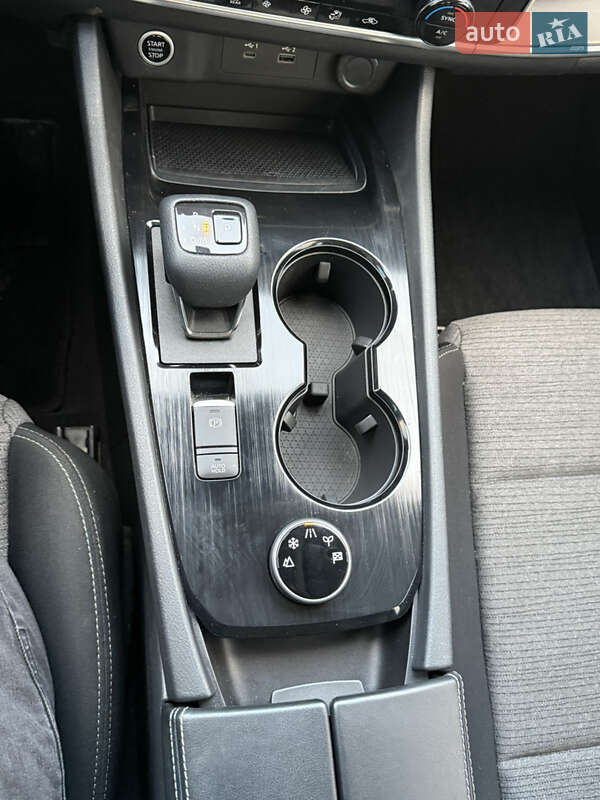 Внедорожник / Кроссовер Nissan Rogue 2021 в Киеве фото 12 Внедорожник / Кроссовер Nissan Rogue 2021 в Киеве