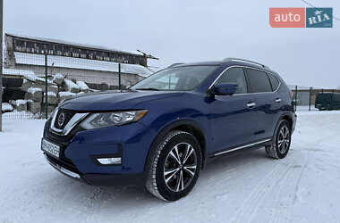 Внедорожник / Кроссовер Nissan Rogue 2019 в Ромнах