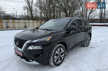 Внедорожник / Кроссовер Nissan Rogue 2023 в Виннице