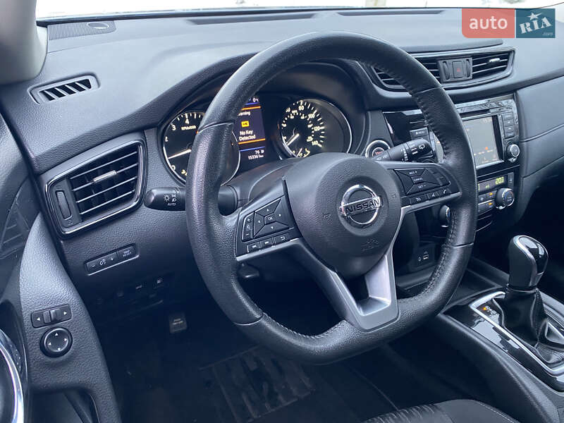 Внедорожник / Кроссовер Nissan Rogue 2019 в Житомире
