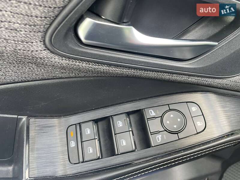 Внедорожник / Кроссовер Nissan Rogue 2022 в Виннице