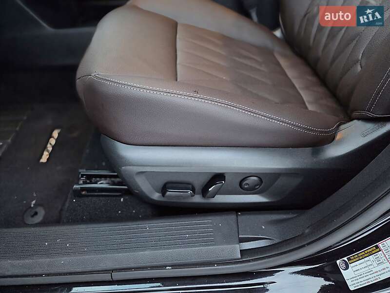 Внедорожник / Кроссовер Nissan Rogue 2021 в Тернополе