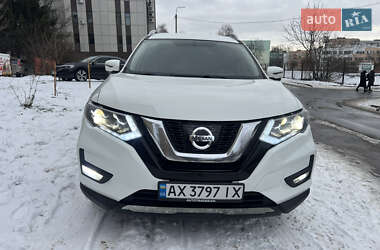 Внедорожник / Кроссовер Nissan Rogue 2016 в Виннице