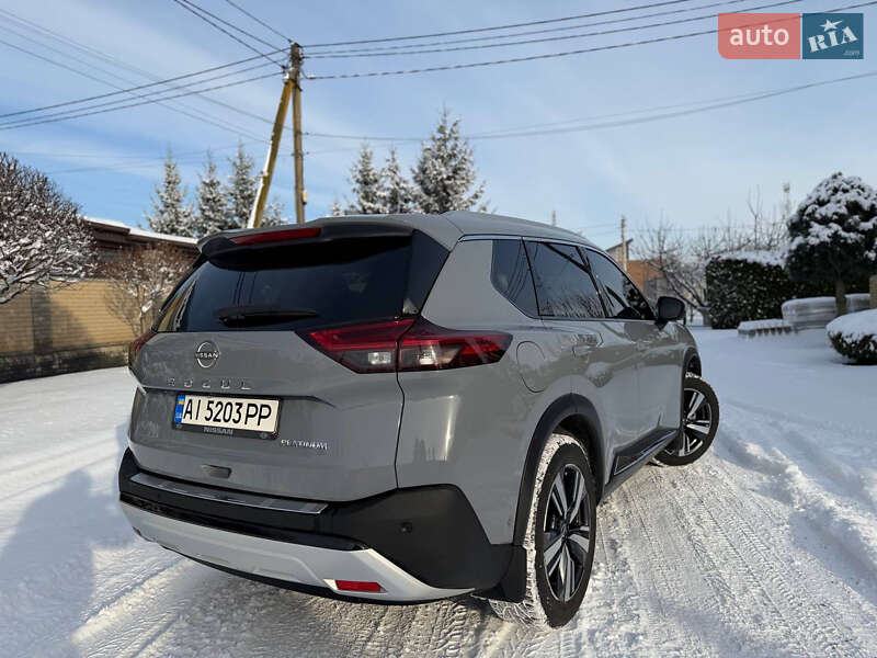 Позашляховик / Кросовер Nissan Rogue 2022 в Білій Церкві