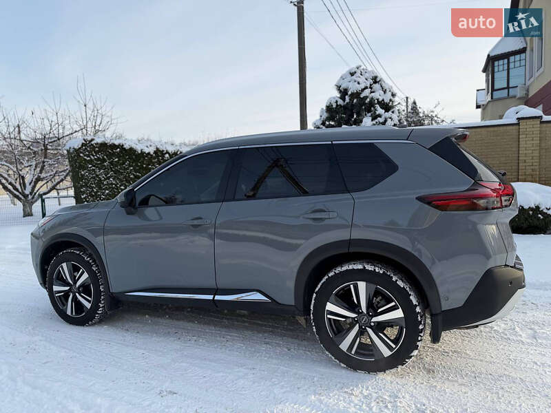 Позашляховик / Кросовер Nissan Rogue 2022 в Білій Церкві