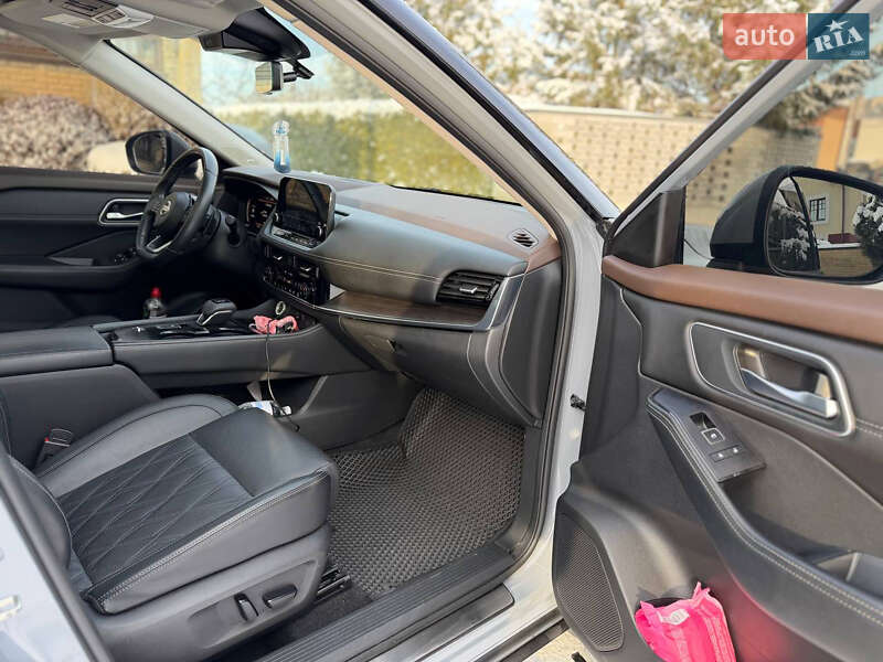 Позашляховик / Кросовер Nissan Rogue 2022 в Білій Церкві