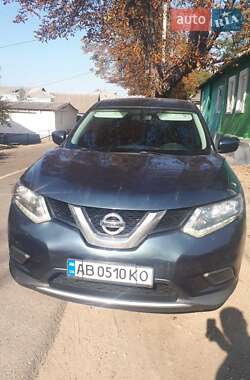 Внедорожник / Кроссовер Nissan Rogue 2016 в Виннице