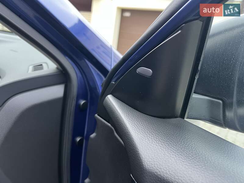 Внедорожник / Кроссовер Nissan Rogue 2017 в Одессе фото 60 Внедорожник / Кроссовер Nissan Rogue 2017 в Одессе