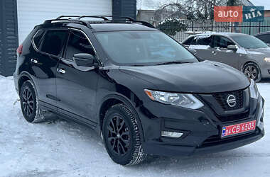 Позашляховик / Кросовер Nissan Rogue 2018 в Києві