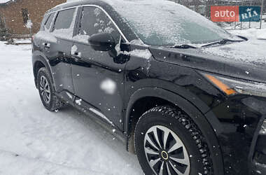 Внедорожник / Кроссовер Nissan Rogue 2021 в Сумах