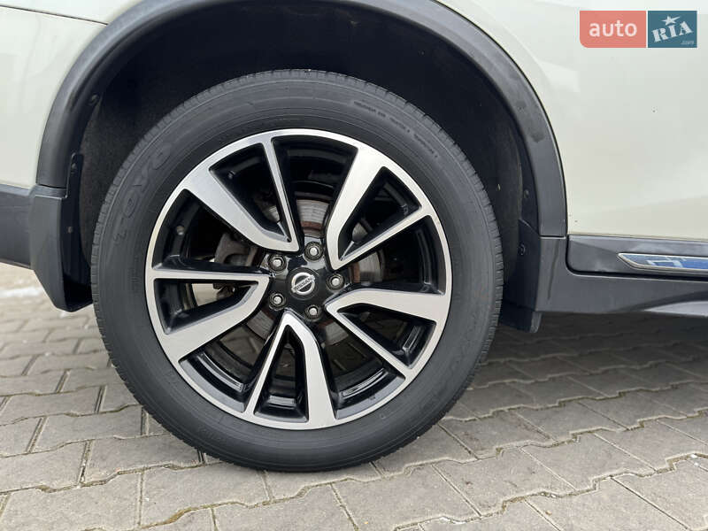 Внедорожник / Кроссовер Nissan Rogue 2019 в Одессе