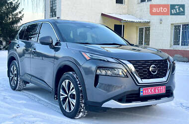 Позашляховик / Кросовер Nissan Rogue 2021 в Лубнах