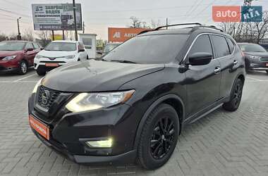 Внедорожник / Кроссовер Nissan Rogue 2018 в Кропивницком