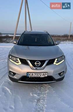 Позашляховик / Кросовер Nissan Rogue 2016 в Харкові