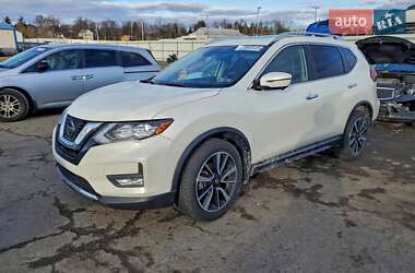 Позашляховик / Кросовер Nissan Rogue 2019 в Полтаві
