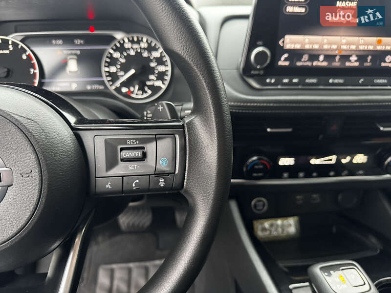 Внедорожник / Кроссовер Nissan Rogue 2021 в Киеве