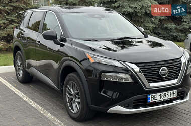 Внедорожник / Кроссовер Nissan Rogue 2021 в Николаеве