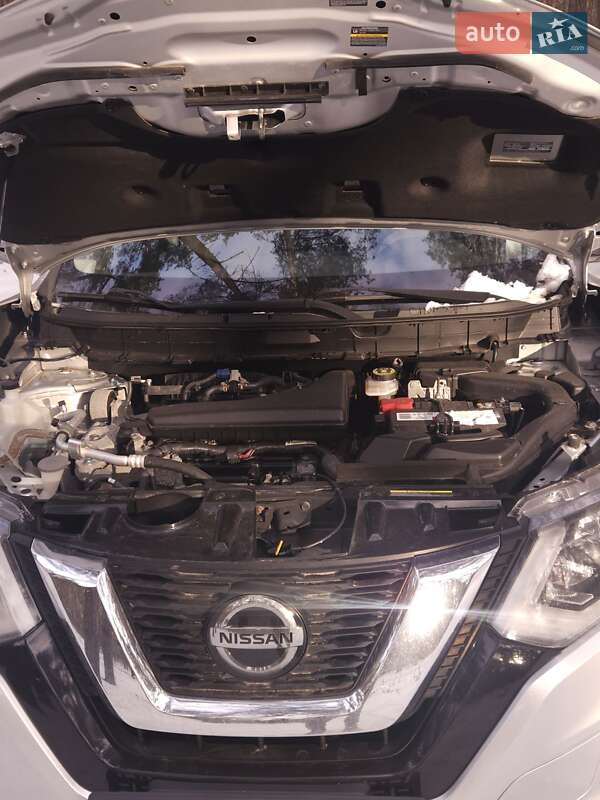 Внедорожник / Кроссовер Nissan Rogue 2018 в Сумах