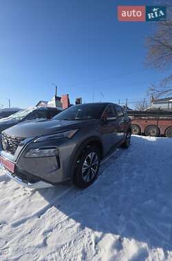 Позашляховик / Кросовер Nissan Rogue 2023 в Рівному