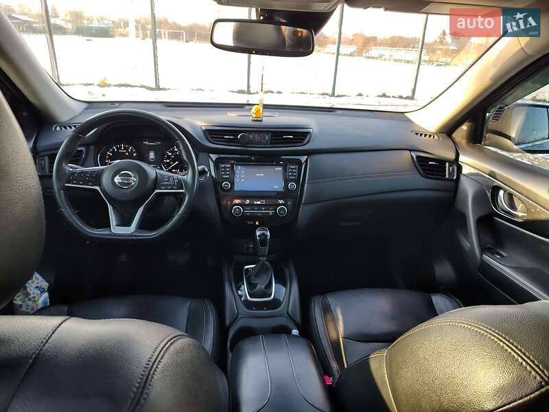 Позашляховик / Кросовер Nissan Rogue 2017 в Сумах фото 35 Позашляховик / Кросовер Nissan Rogue 2017 в Сумах
