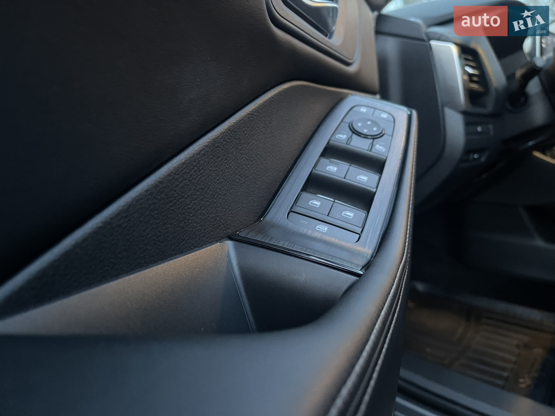 2024 Nissan Rogue - мініатюра 18