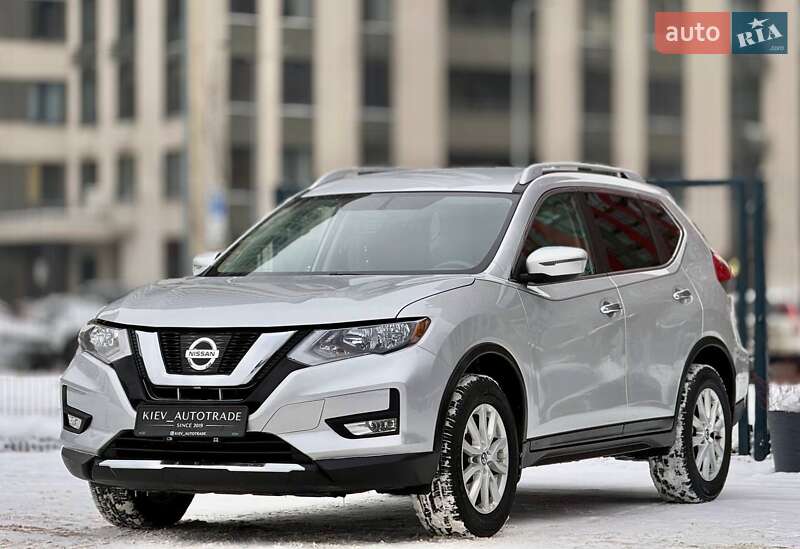Внедорожник / Кроссовер Nissan Rogue 2018 в Киеве