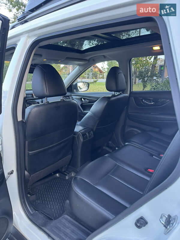 Внедорожник / Кроссовер Nissan Rogue 2018 в Одессе