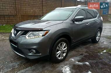 Внедорожник / Кроссовер Nissan Rogue 2017 в Каменском