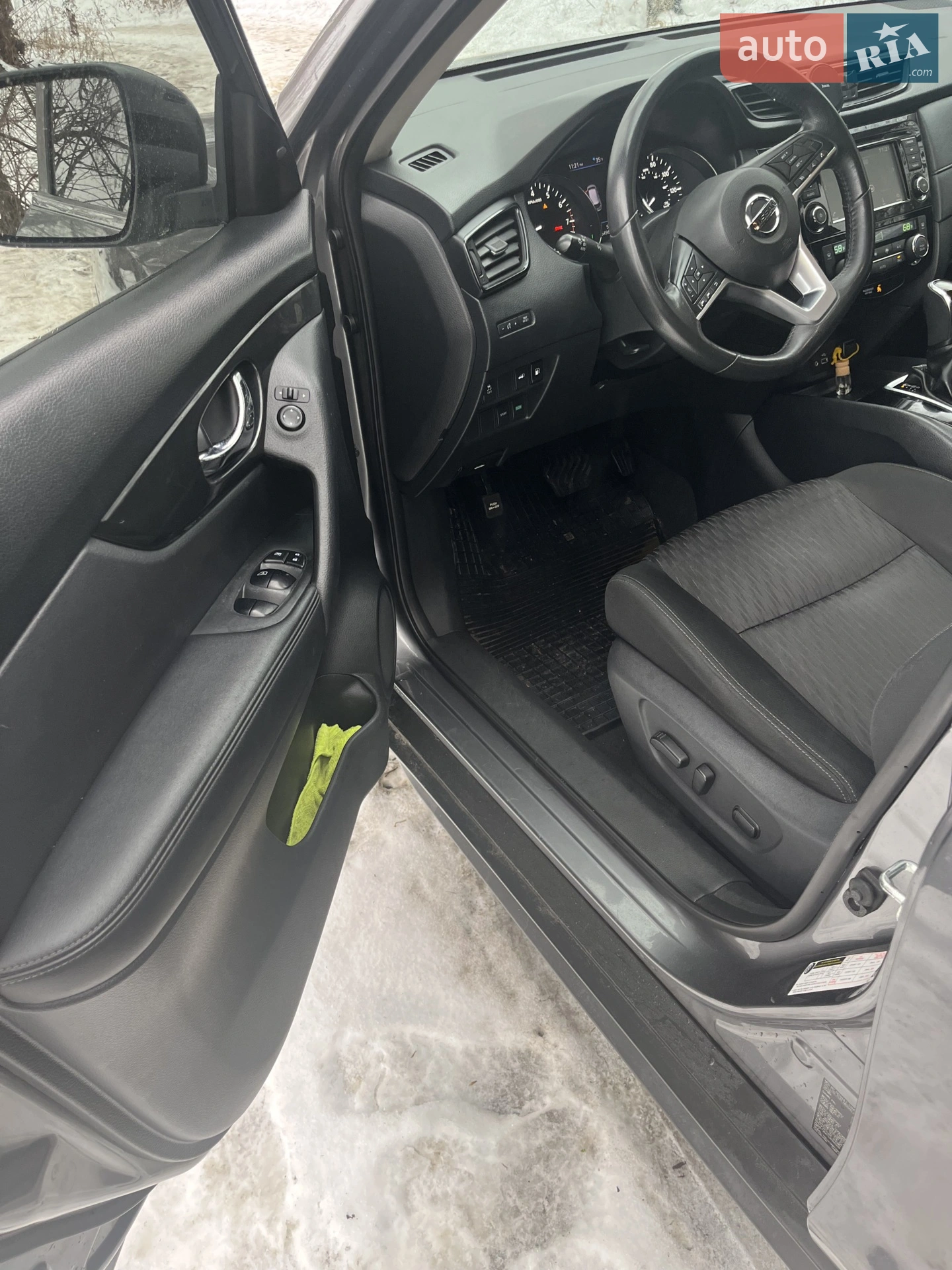 2018 Nissan Rogue - мініатюра 12