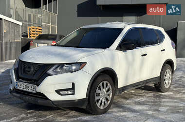 Внедорожник / Кроссовер Nissan Rogue 2016 в Киеве