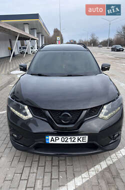 Внедорожник / Кроссовер Nissan Rogue 2014 в Запорожье