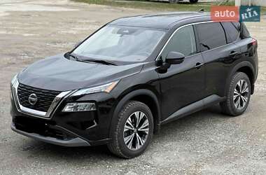 Внедорожник / Кроссовер Nissan Rogue 2021 в Тернополе