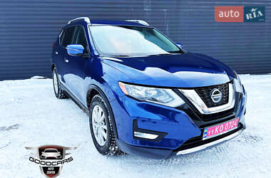 Внедорожник / Кроссовер Nissan Rogue 2019 в Каменском