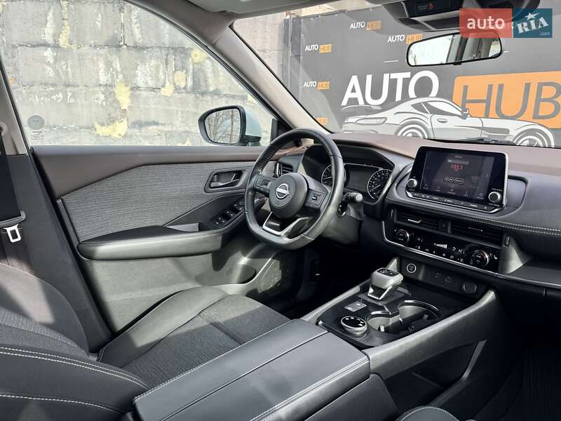 Внедорожник / Кроссовер Nissan Rogue 2022 в Харькове