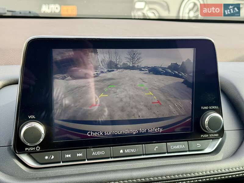 Внедорожник / Кроссовер Nissan Rogue 2022 в Харькове