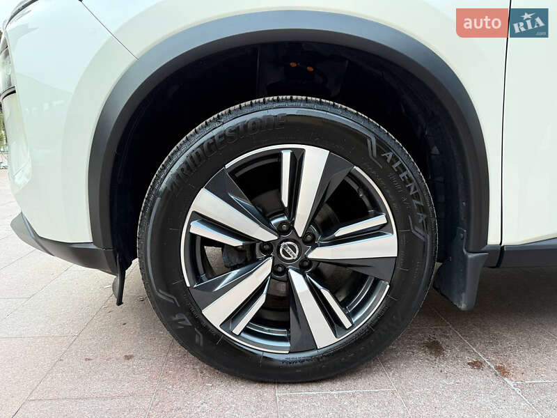 Внедорожник / Кроссовер Nissan Rogue 2020 в Днепре