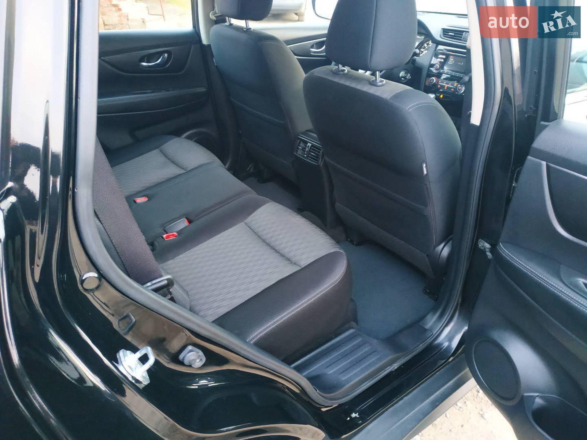 2017 Nissan Rogue - мініатюра 13