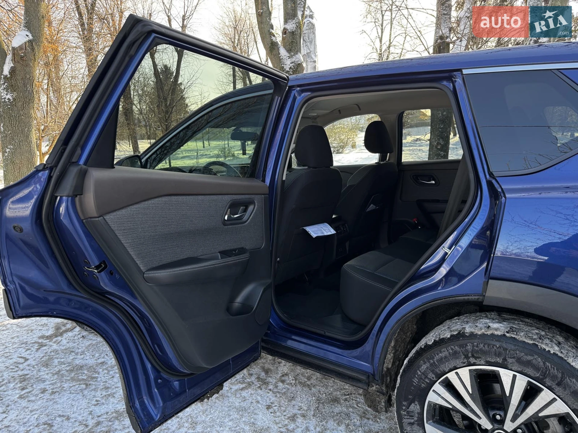 2020 Nissan Rogue - мініатюра 19